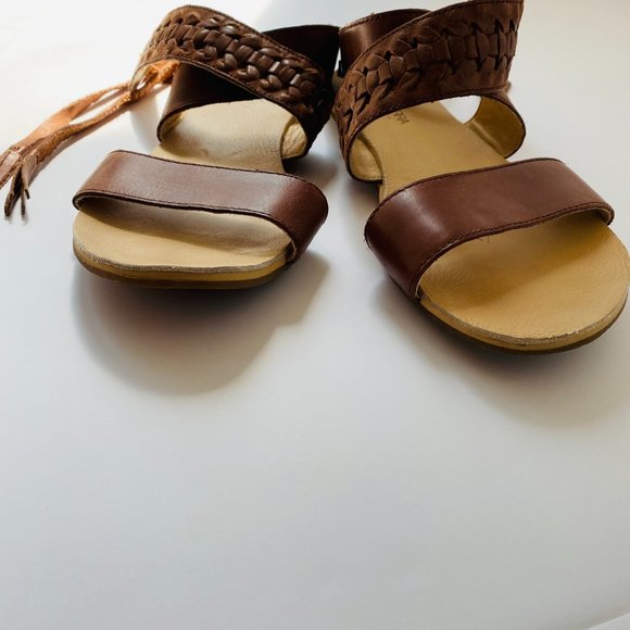 Koolaburra Alexa Wrap Sandal Size 6 - Picture 3 of 8